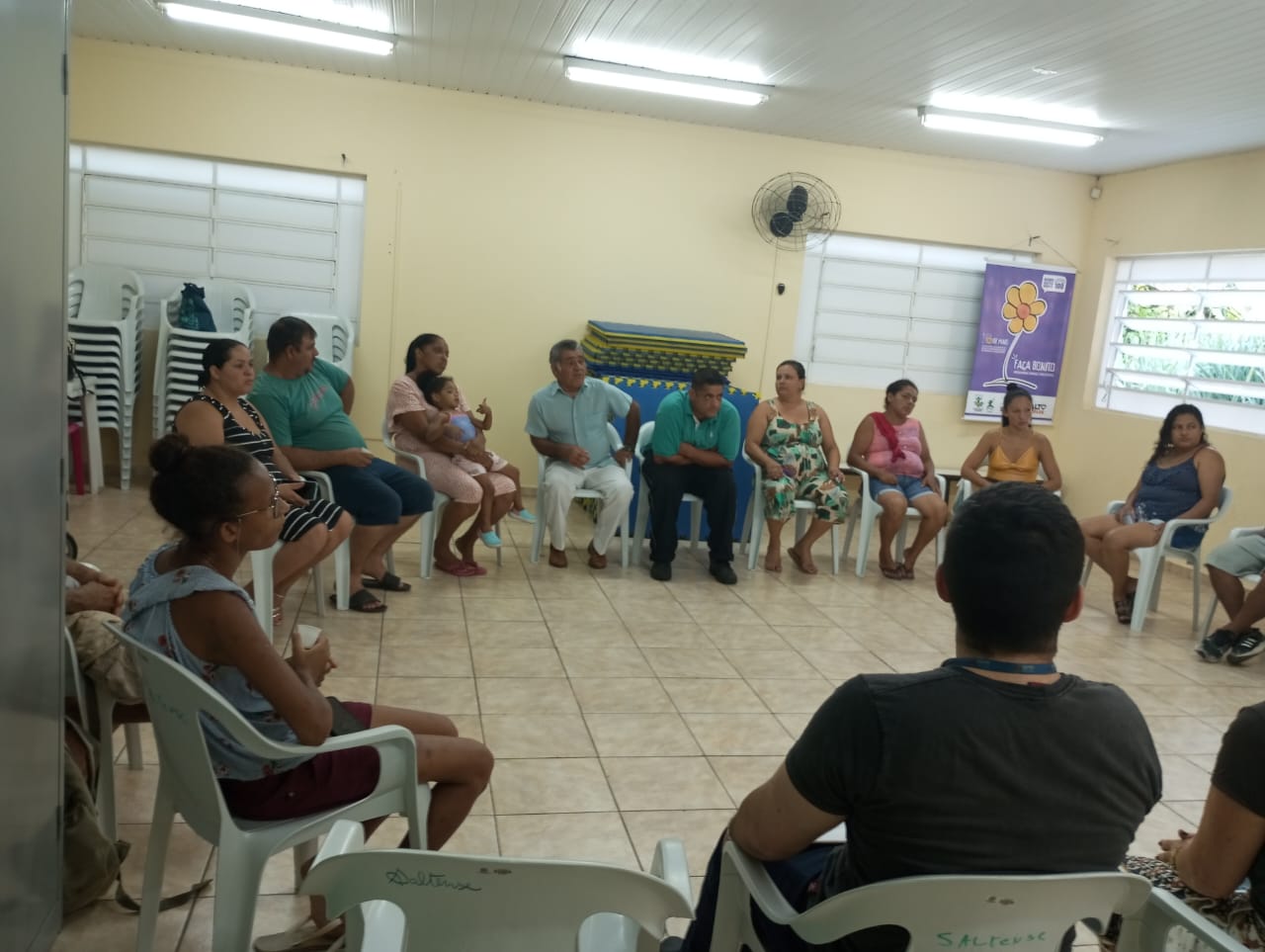Secretaria de Ação Social e Cidadania promove reunião com famílias do projeto Habitação como Direito Social""